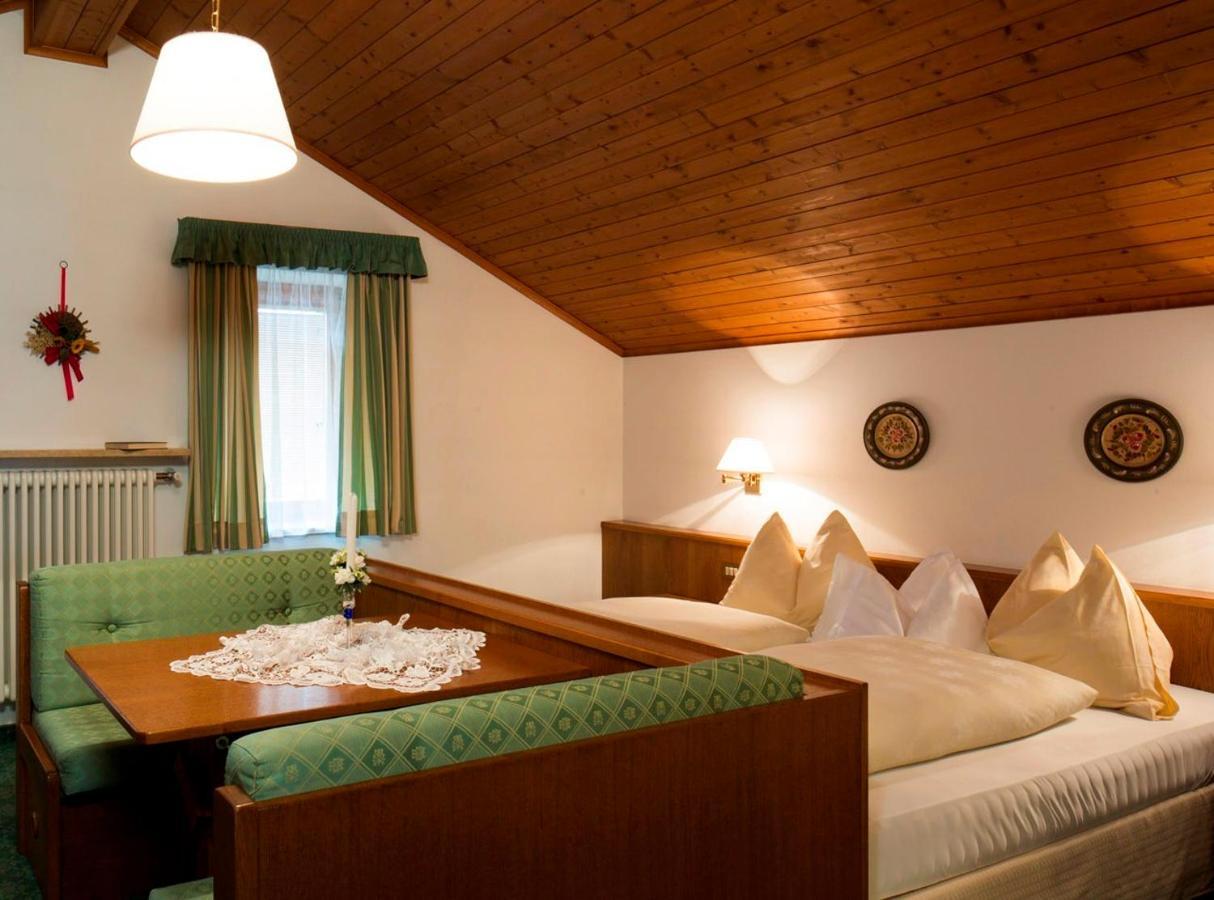 B&B Residence Adria Corvara In Badia Oda fotoğraf